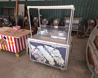 GLAZED NUTS VENDING CART
