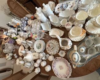 Elegant Dining Accessories 