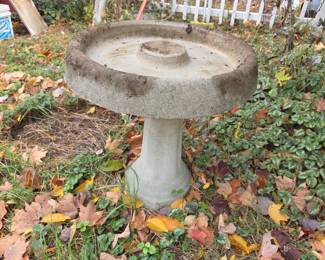 Concrete bird bath