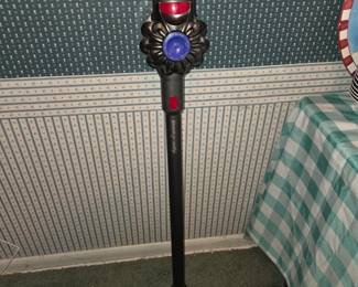 Dyson pet vac
