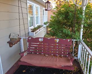 Porch swing