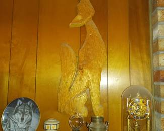 Wolves, lamp and clock