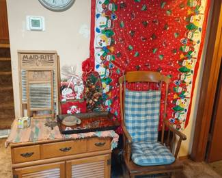 Side table, washboards and rocking chair