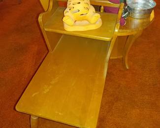 Side table and terracotta cat