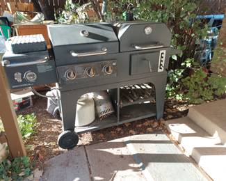 Very nice grill!