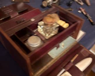 Dressing box