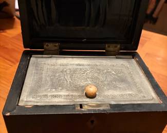 Cool tea caddy