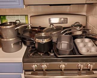 Kitchen pots and pans
