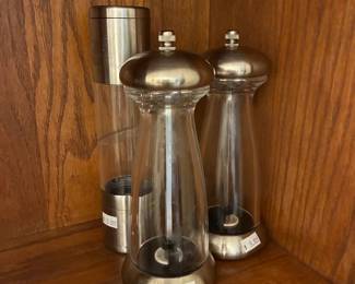 Salt & Pepper Grinders