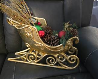 Gold acrylic sleigh