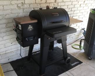 Pit Boss smoker 