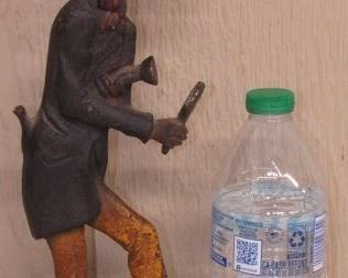 The Snooper Cast Iron Door Stop