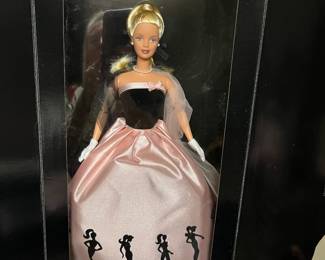2000 Barbie Timeless Silhouette