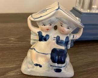 Vintage Delft
