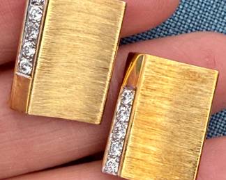 18K Gold Cufflinks with Diamonds