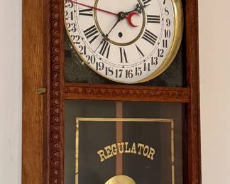 Regulator Clock