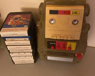 2XL Smart Toy with cassettes