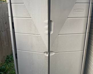 Rubbermaid Storage shed