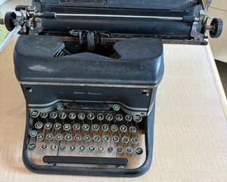 Vintage Smith-Corona 'Silent Secretarial' typewriter