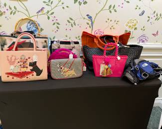 If you love dogs, come see all the fun accessories 