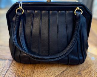 Cute vintage handbag