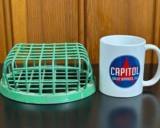 Old Dazey Flower Frog