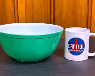 Vintage Pyrex Green Mixing Bowl