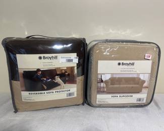 Broyhill Sofa Accessories Set