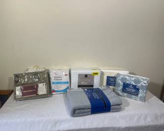 Home Bedding Essentials Collection