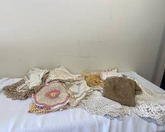 Assorted Vintage Crochet Linens/Doilies