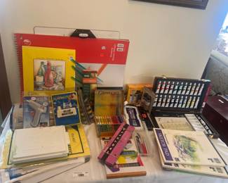 Comprehensive Art Supplies Set