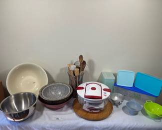 Assorted Kitchenware Collection