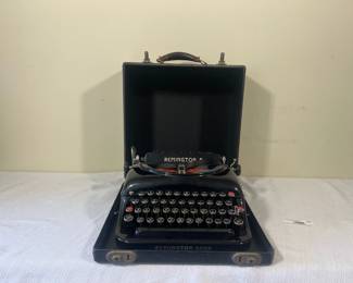 Remington Model 5 Typewriter with Case