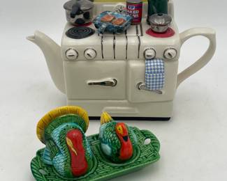 English Stove Teapot, Turkey Salt & Pepper