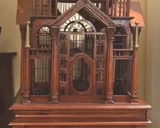 VictorianStyle Cathedral Birdcage