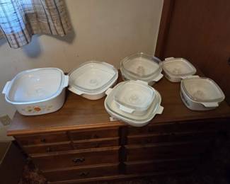 Vintage Corning Ware Casserole set with lids