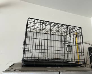 Dog crate