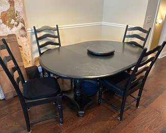 Kitchen table and 4 chairs
