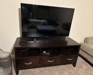 Tv stand and tv