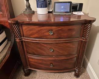 Nightstand 