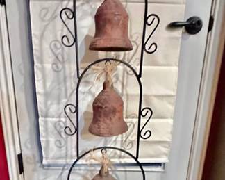 171Oct 08 2025 12 43ammkmE