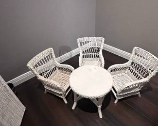 166Oct 22 2025 02 22amzSfo