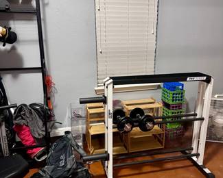 233Oct 08 2025 01 06amCoys