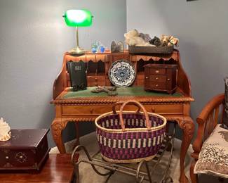 162Oct 08 2025 12 40amDLpu