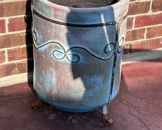 238Oct 22 2025 09 17pmqszo