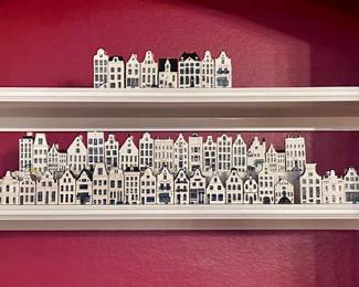 175Oct 08 2025 12 44amQMrc