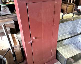 VINTAGE CUPBOARD