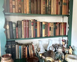 VINTAGE BOOKS