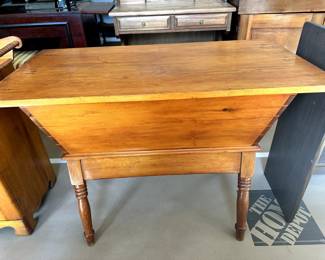 FURNITURE VINTAGE DOUGH BOX