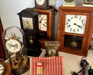 MANTEL CLOCKS
